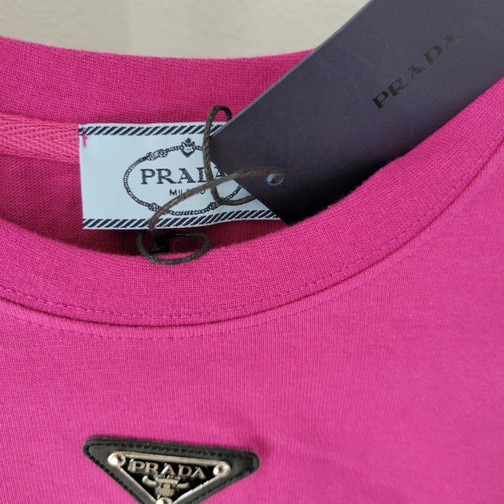 Prada Label Fuschia Pink Women's/ Unisex T Shirt - Picture 2 of 12